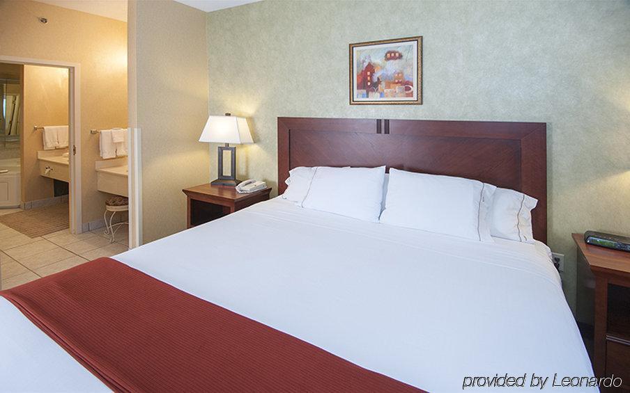 Holiday Inn Express Hotel & Suites Youngstown North-Warren/Niles By Ihg Quarto foto