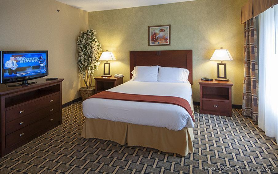 Holiday Inn Express Hotel & Suites Youngstown North-Warren/Niles By Ihg Quarto foto