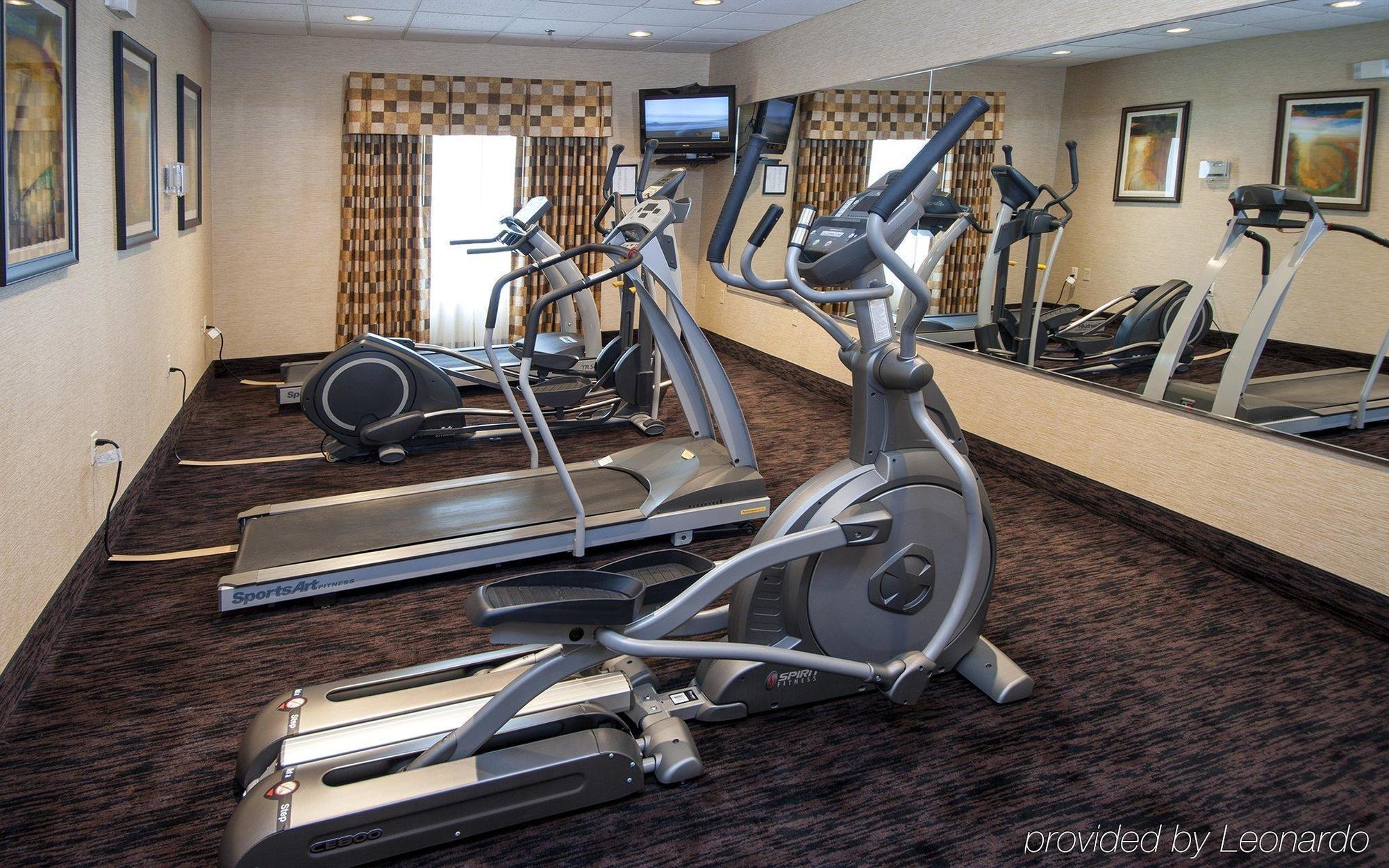 Holiday Inn Express Hotel & Suites Youngstown North-Warren/Niles By Ihg Instalações foto
