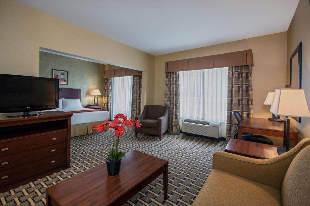 Holiday Inn Express Hotel & Suites Youngstown North-Warren/Niles By Ihg Exterior foto